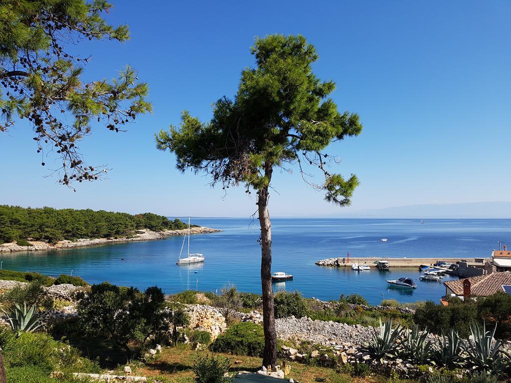 Apartments Katja Mali Losinj Exterior photo